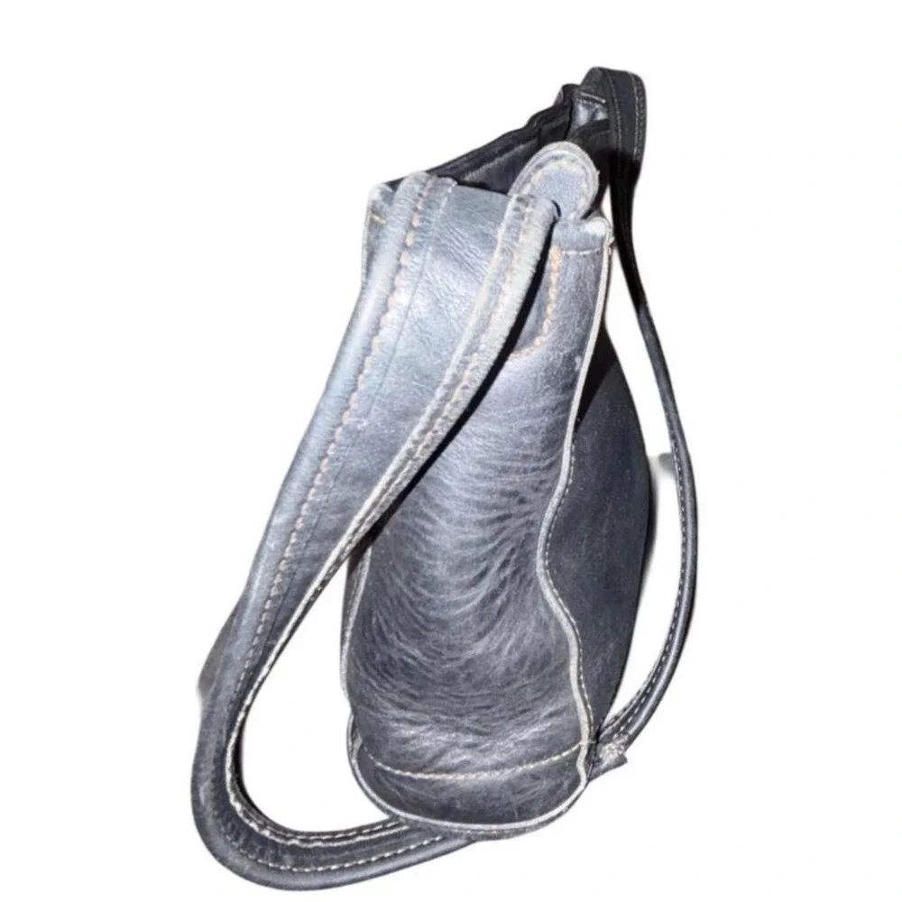 Coach Black Leather Shoulder Bag Hobo Purse Classic Style‎